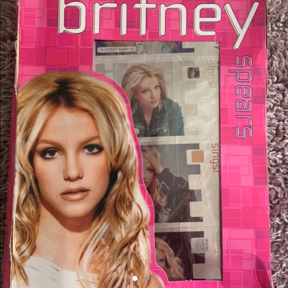 BRITNEY SPEARS 2001 Rare Valentines Day Cards